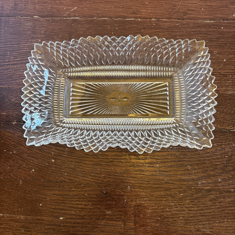 1950s Federal Glass Vintage Diamond Point Ruffled Wave Edge Serving Dish